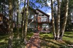 Creekside Hideaway sits in a wonderful Aspen Grove only steps to shopping and dining
